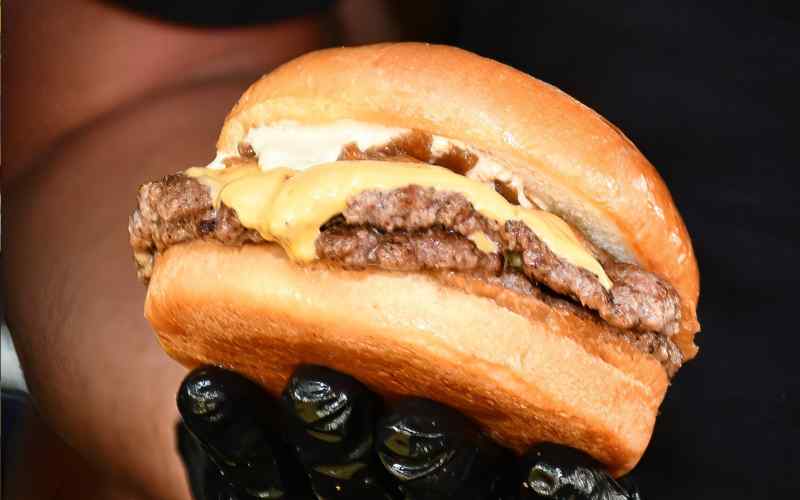 Best burgers Pompano Beach Florida burger guide